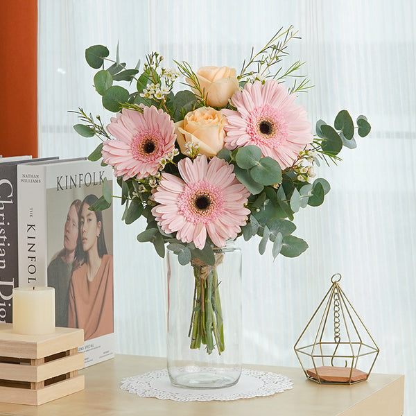 Vase Flower Delivery Best Florist in Indonesia Flower Chimp